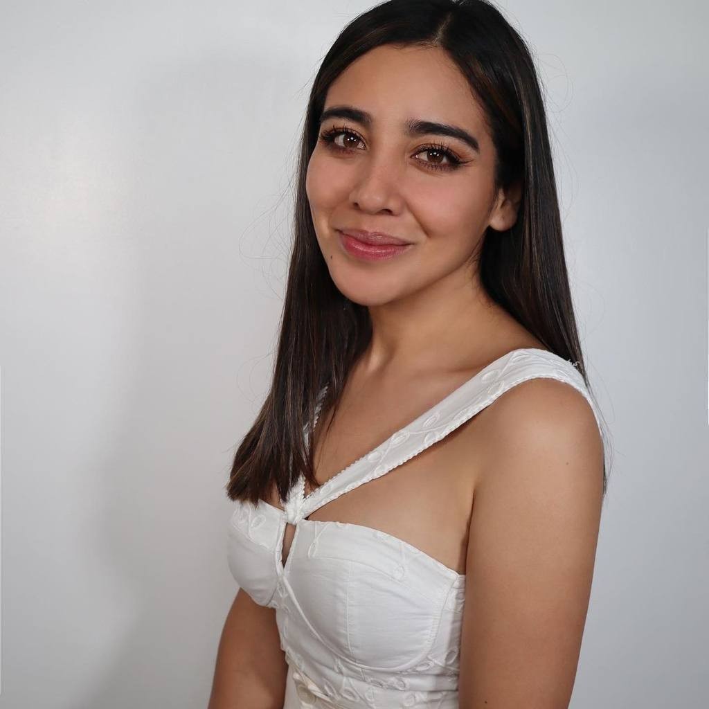 María Rosa Zury
